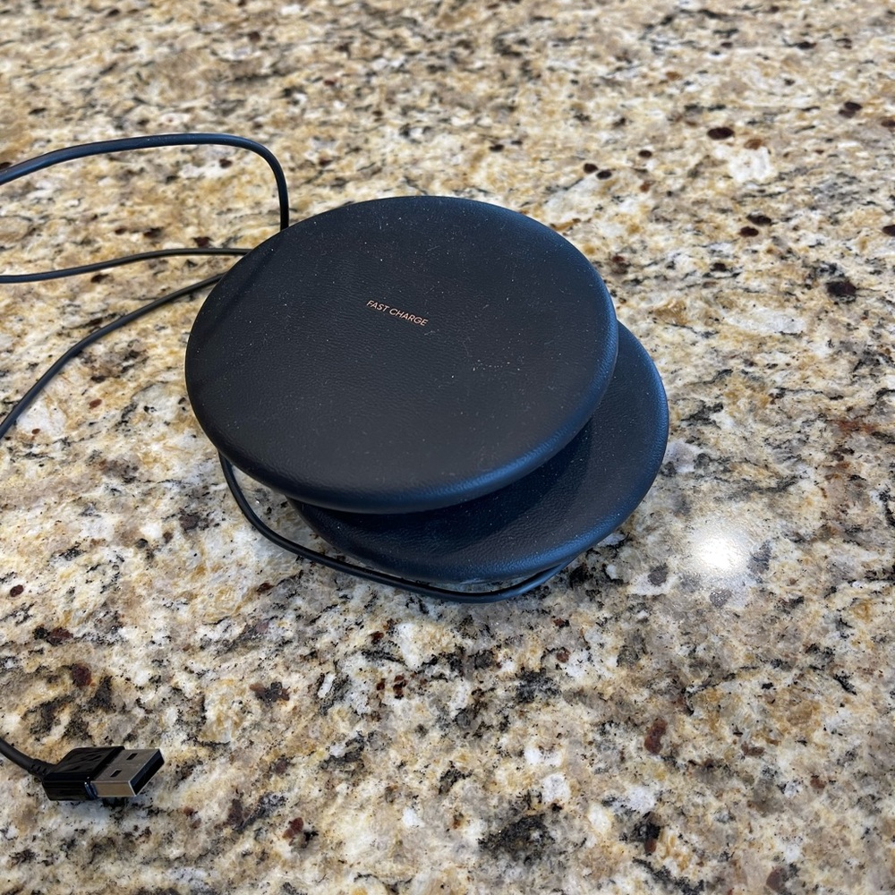 Samsung Wireless Fast Charger